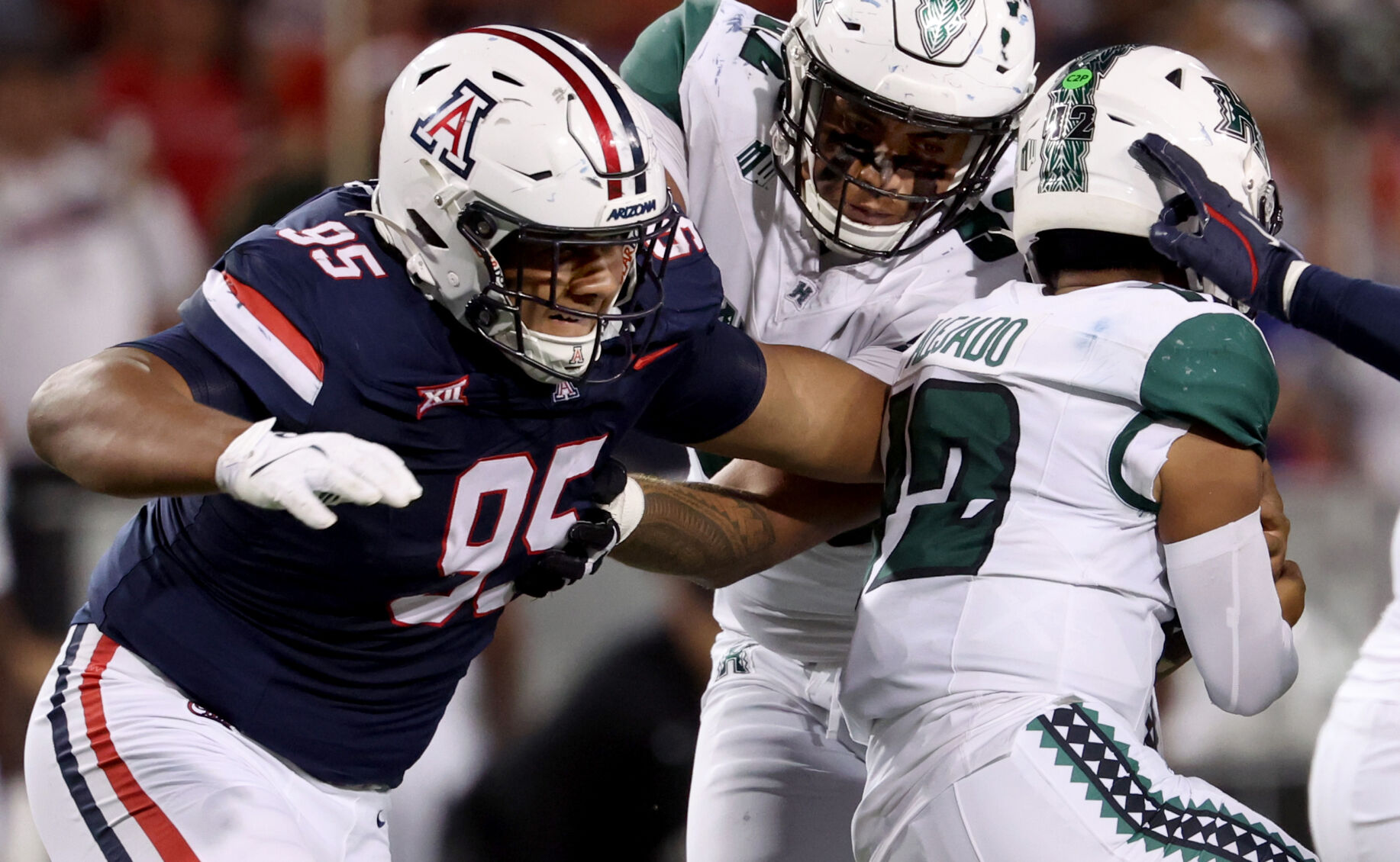 ÃÛÁÄÖ±²¥ vs Hawaii, NCAA football